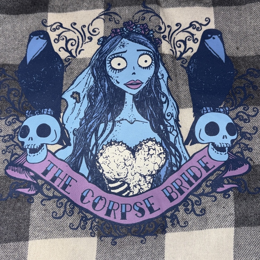 Corpse Bride Graphic Flannel 🧟‍♀️ - Picture 5 of 8
